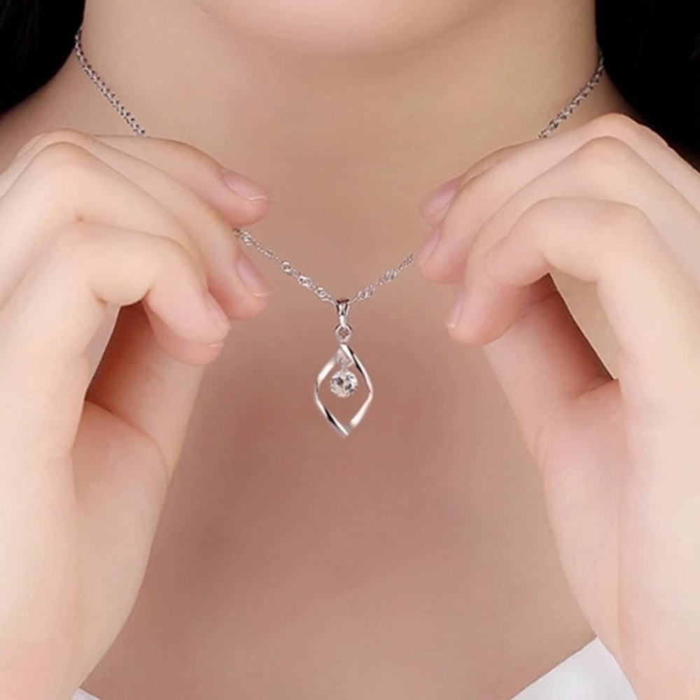 925 Sterling Silver Necklace And Pendants Jewelry - Picture 3 of 4